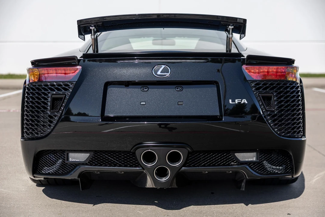 2012 Lexus LFA - Image 16 of 31