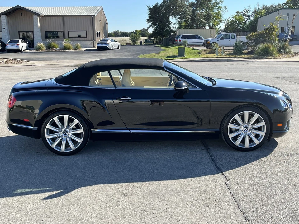 2013 Bentley Continental GTC - Image 29 of 31
