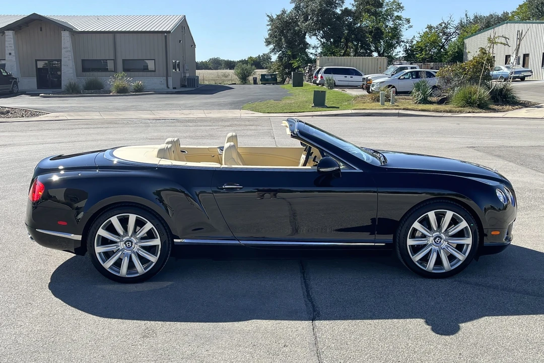 2013 Bentley Continental GTC - Image 7 of 31
