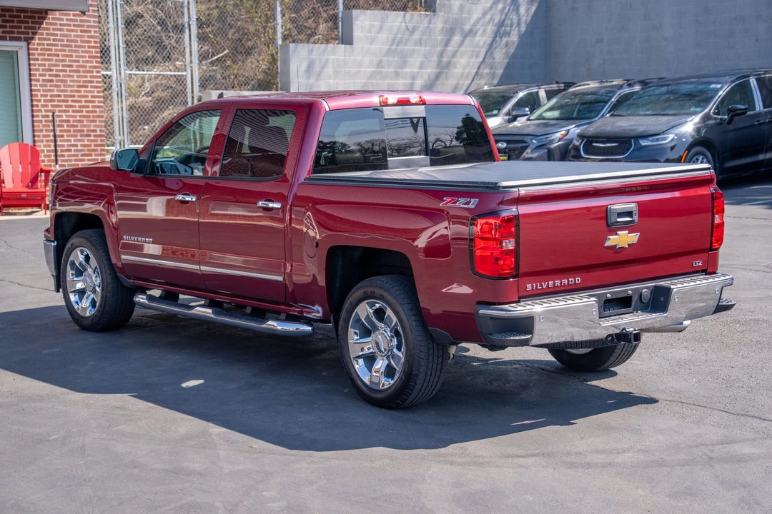 2014 Chevrolet Silverado 3rd Gen - Image 4 of 31