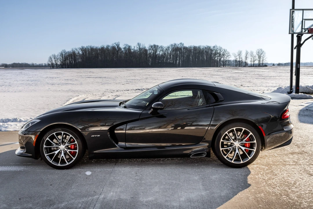 2014 Dodge Viper 5th Gen - Image 9 of 31