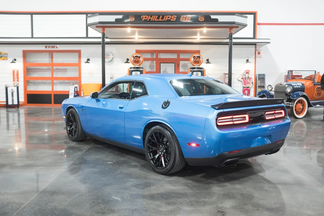 2016 Dodge Challenger SRT Hellcat 3rd Gen - Image 6 of 31