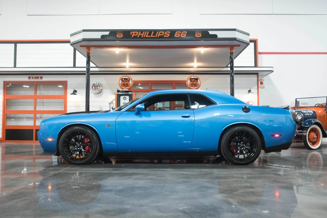 2016 Dodge Challenger SRT Hellcat 3rd Gen - Image 4 of 31