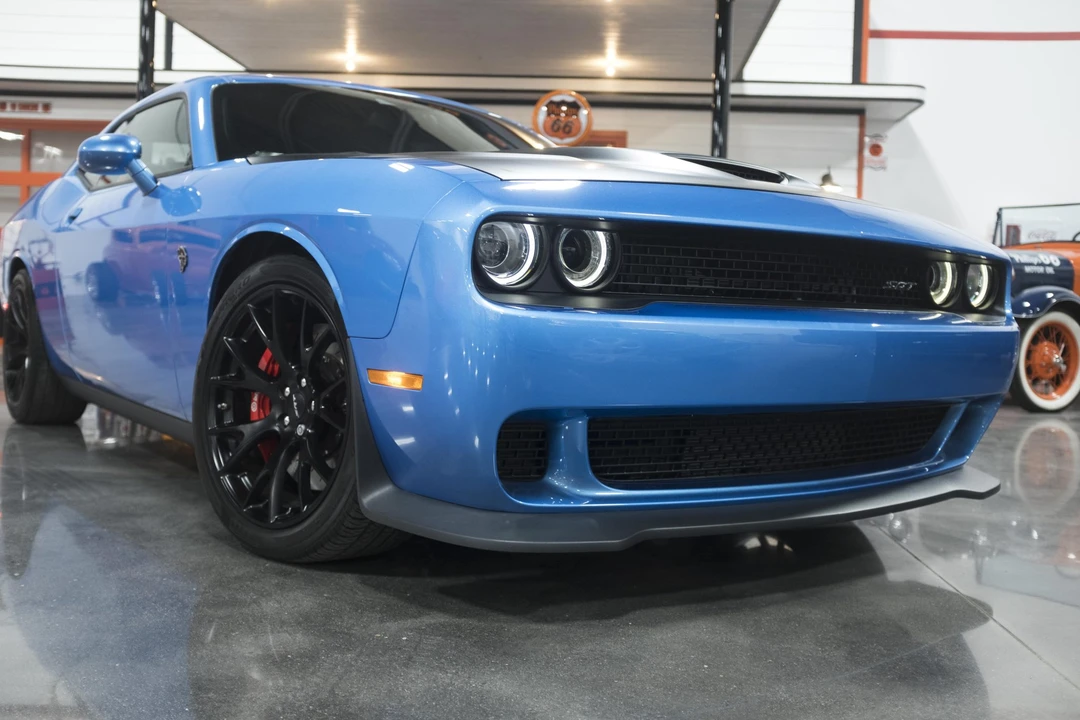 2016 Dodge Challenger SRT Hellcat 3rd Gen - Image 27 of 31