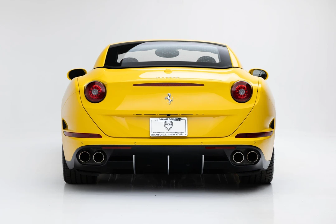 2016 Ferrari California T - Image 15 of 31