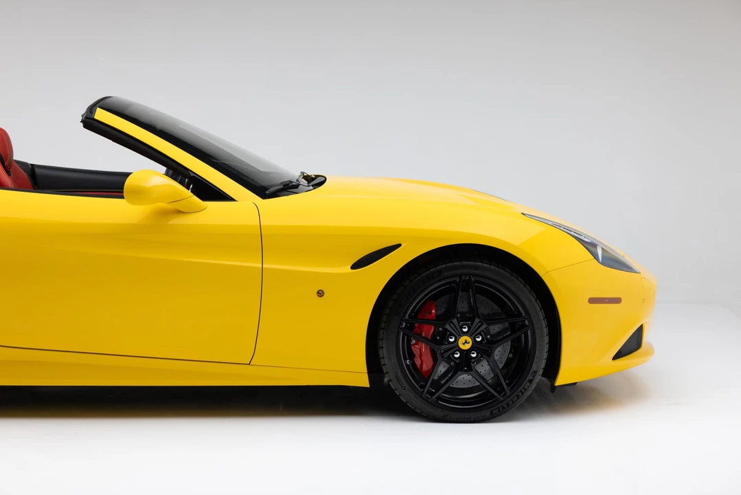 2016 Ferrari California T - Image 21 of 31
