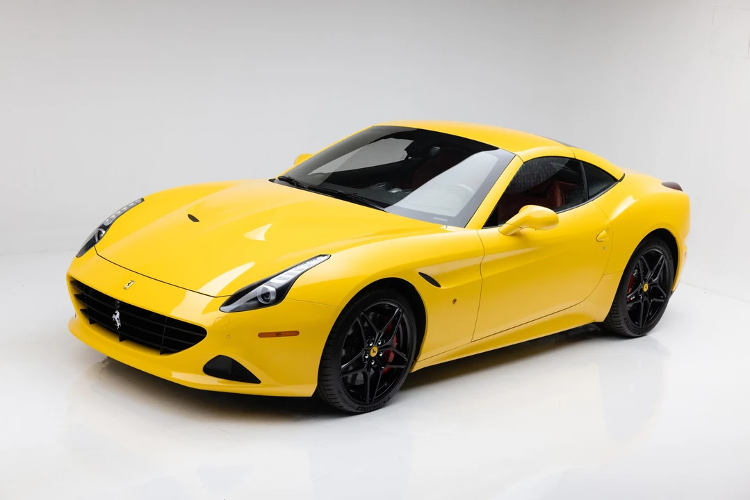 2016 Ferrari California T - Image 9 of 31