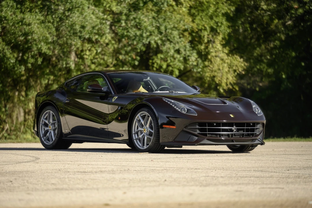 2017 Ferrari F12berlinetta - Image 24 of 31