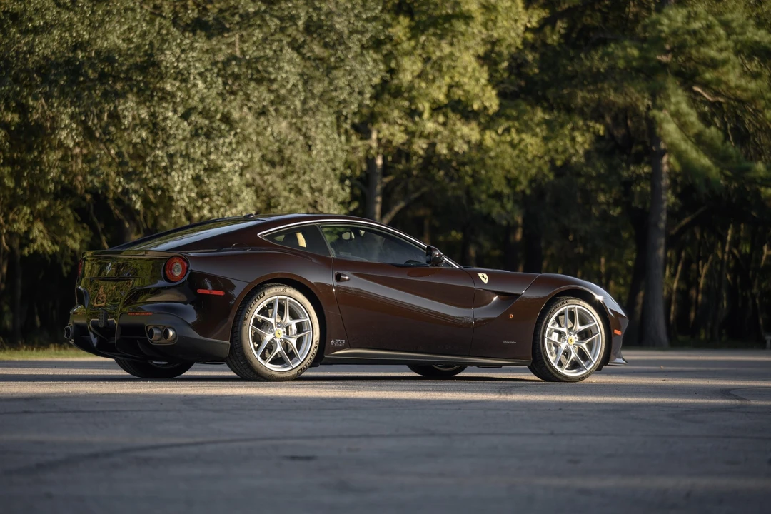 2017 Ferrari F12berlinetta - Image 15 of 31