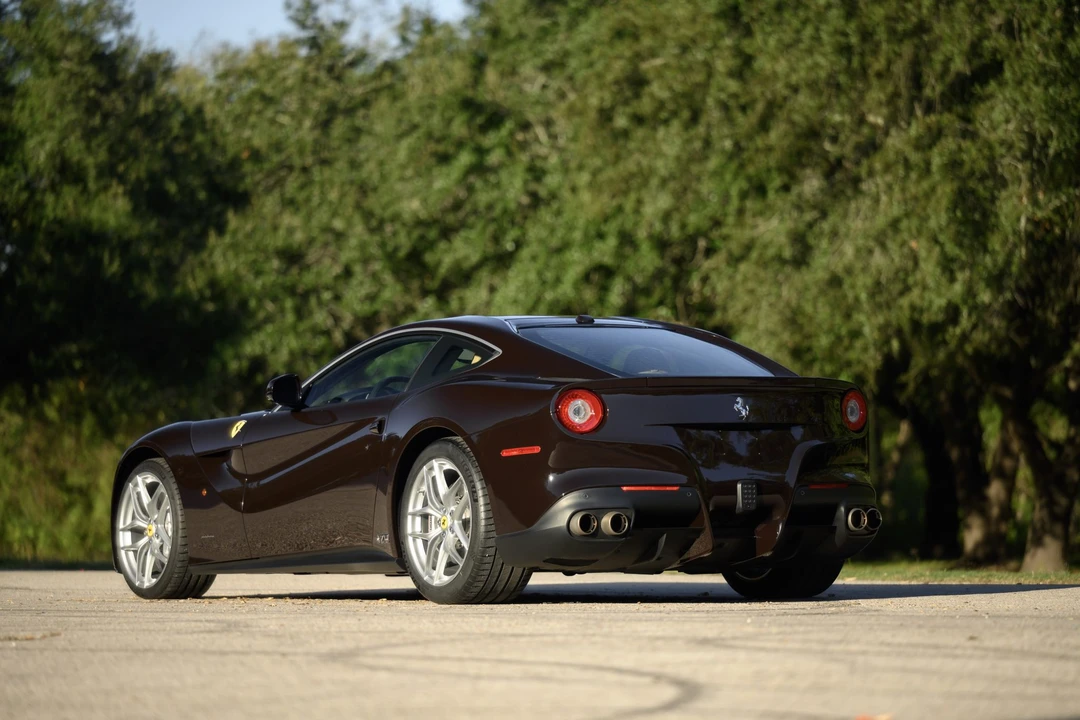 2017 Ferrari F12berlinetta - Image 9 of 31