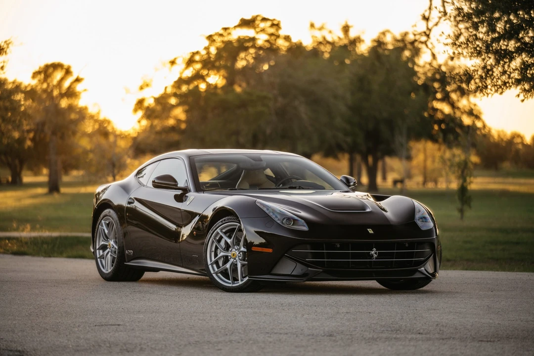 2017 Ferrari F12berlinetta - Image 27 of 31