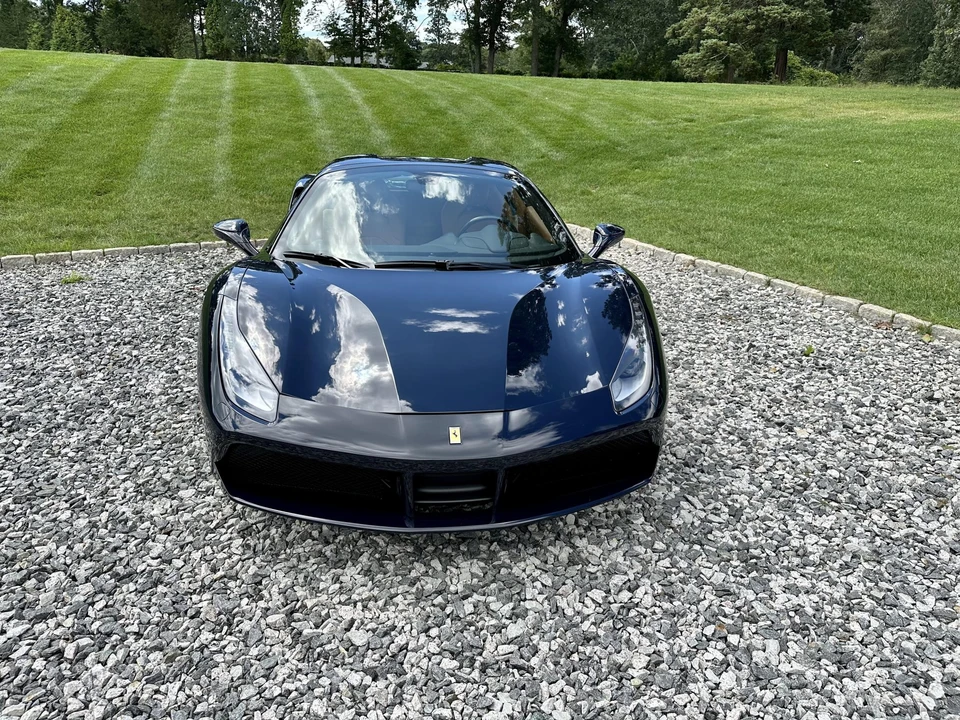 2018 Ferrari 488 Spider - Image 8 of 31
