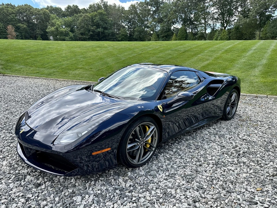 2018 Ferrari 488 Spider - Image 5 of 31