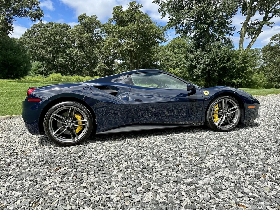 2018 Ferrari 488 Spider - Image 16 of 31