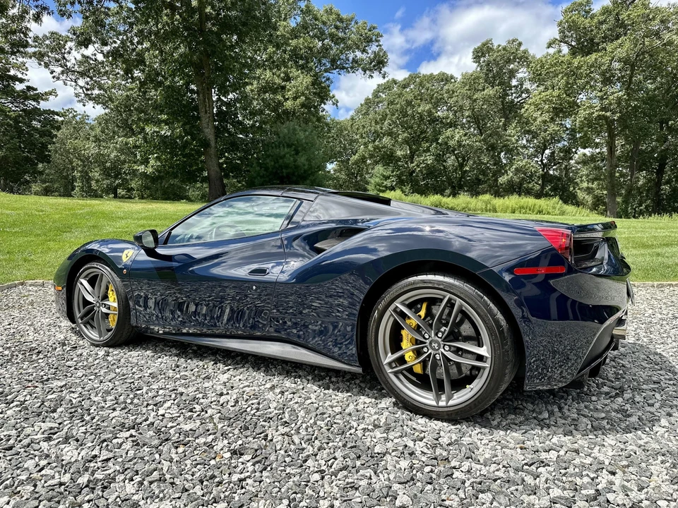 2018 Ferrari 488 Spider - Image 24 of 31