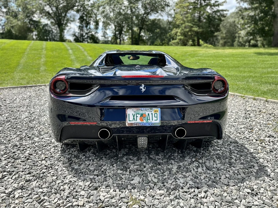 2018 Ferrari 488 Spider - Image 18 of 31