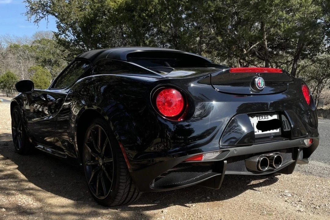 2019 Alfa Romeo 4C Spider - Image 5 of 31