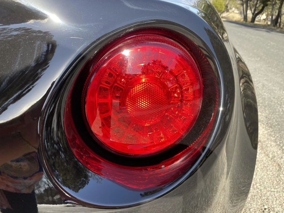 2019 Alfa Romeo 4C Spider - Image 19 of 31