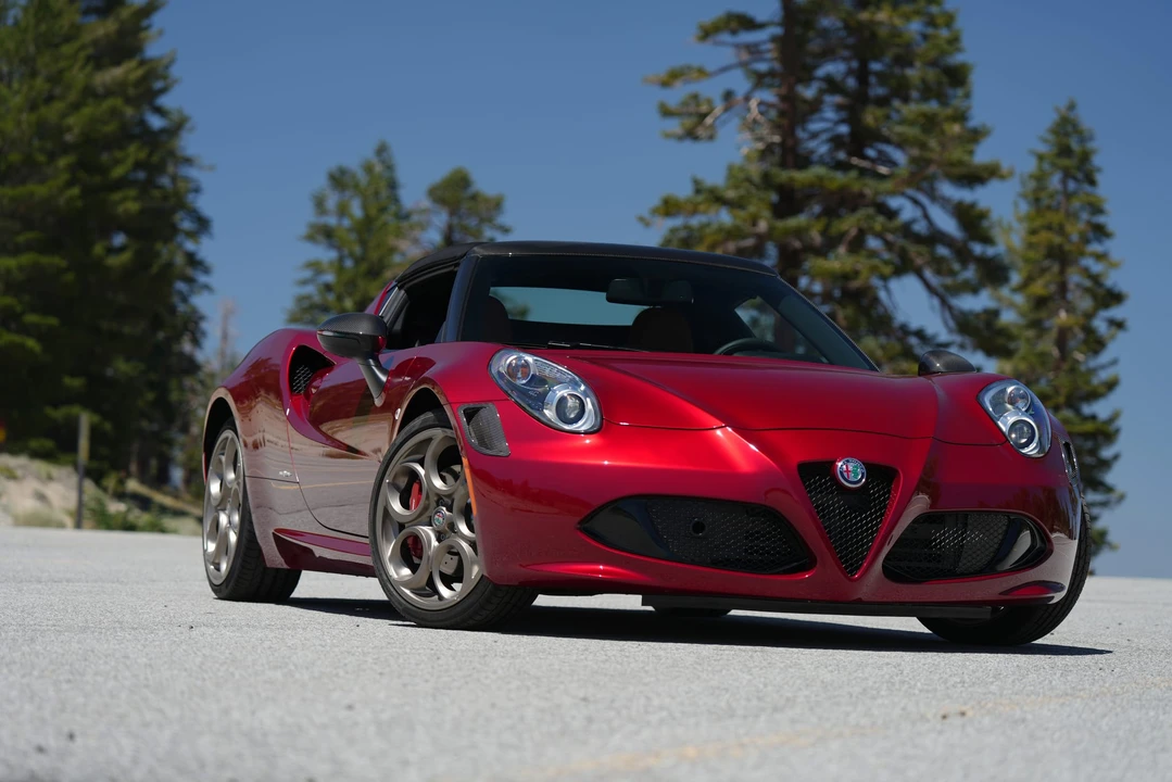 2020 Alfa Romeo 4C Spider - Image 23 of 31