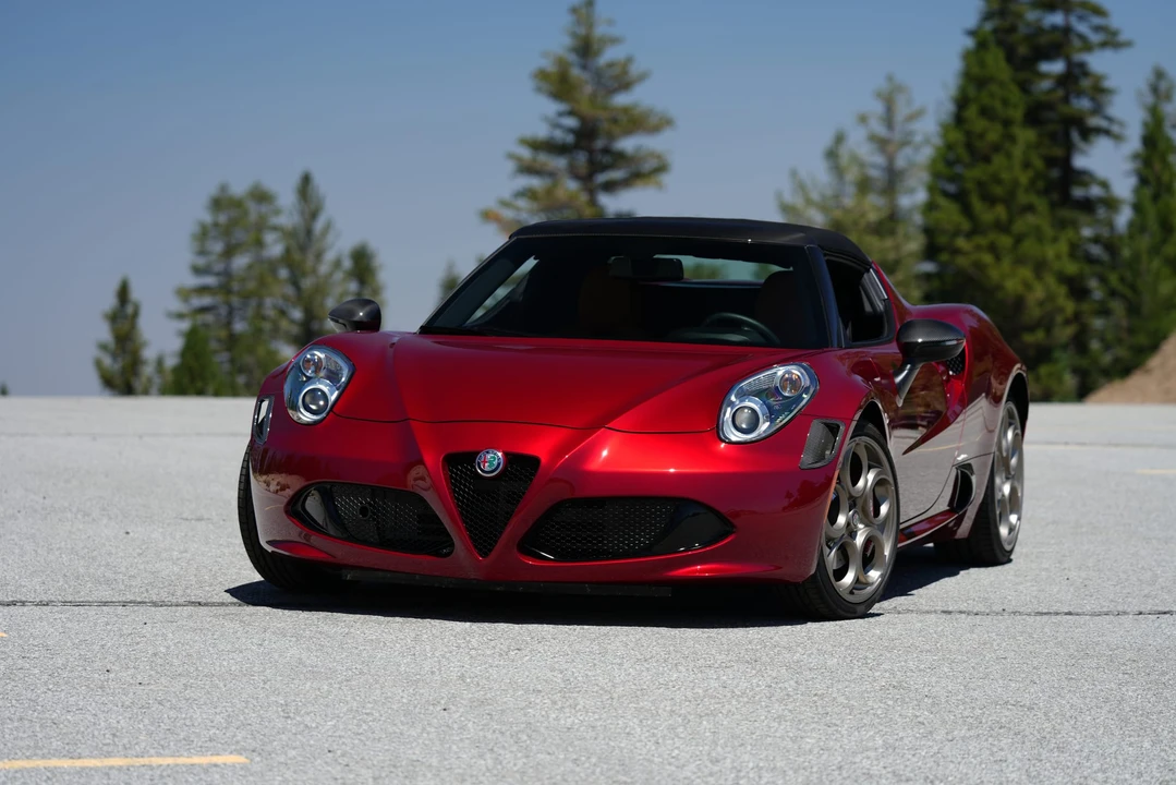 2020 Alfa Romeo 4C Spider - Image 6 of 31