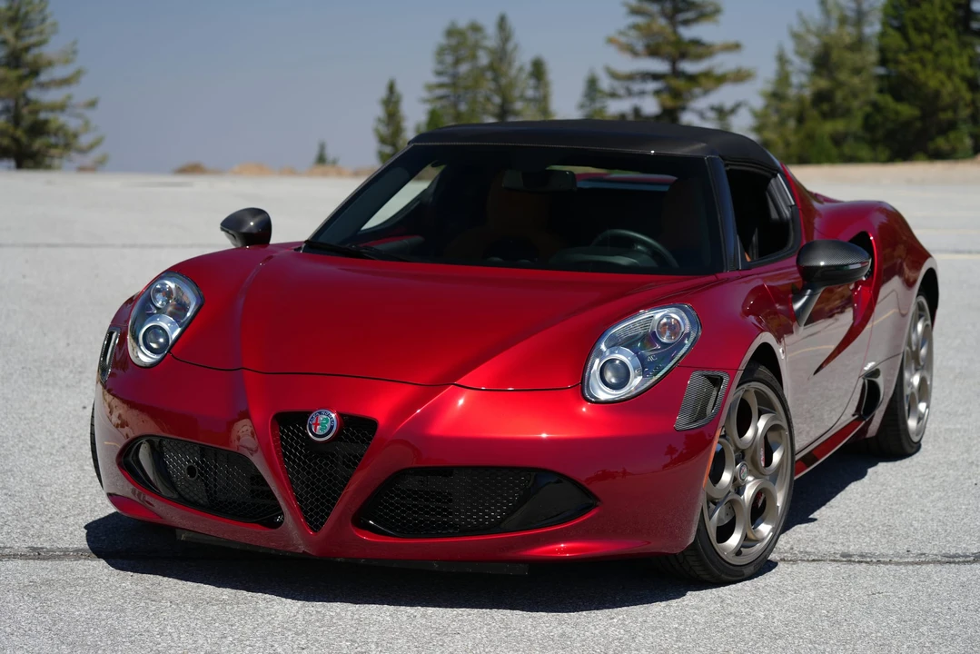 2020 Alfa Romeo 4C Spider - Image 8 of 31