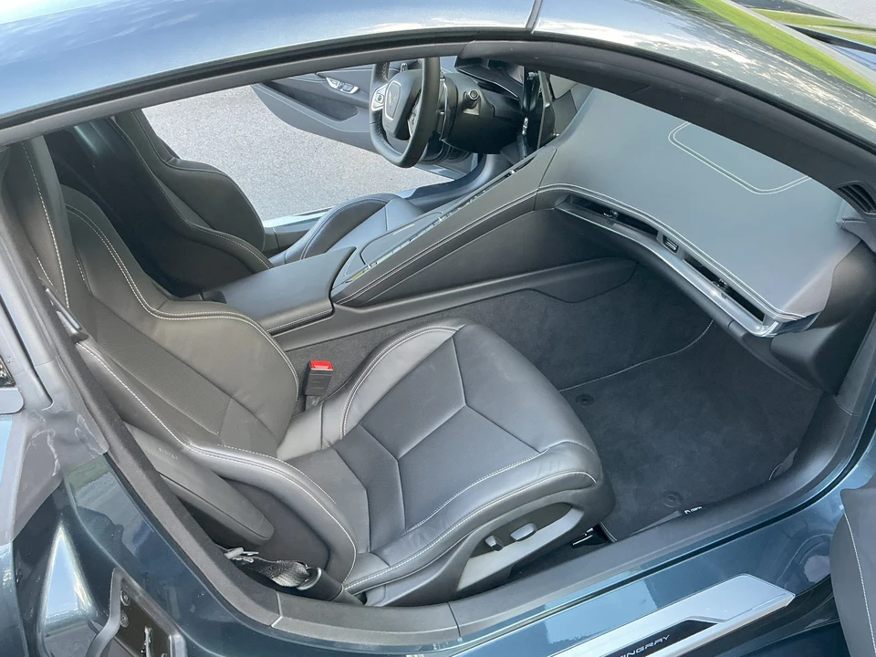 2020 Chevrolet Corvette C8 - Image 27 of 31