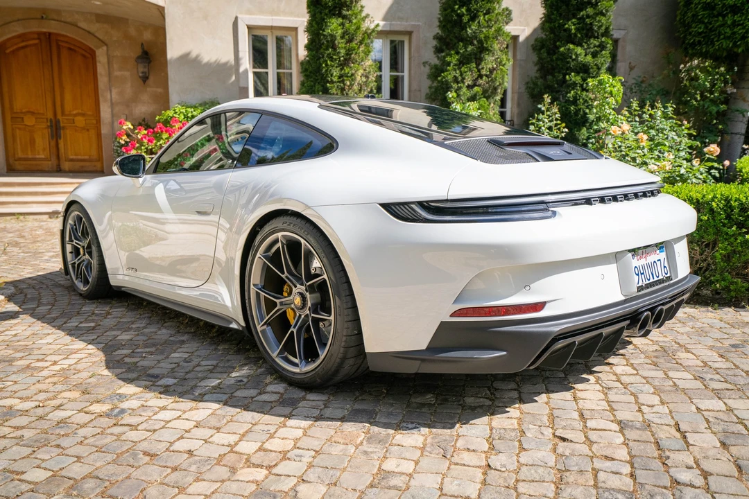 2022 Porsche 992 GT3 - Image 10 of 31