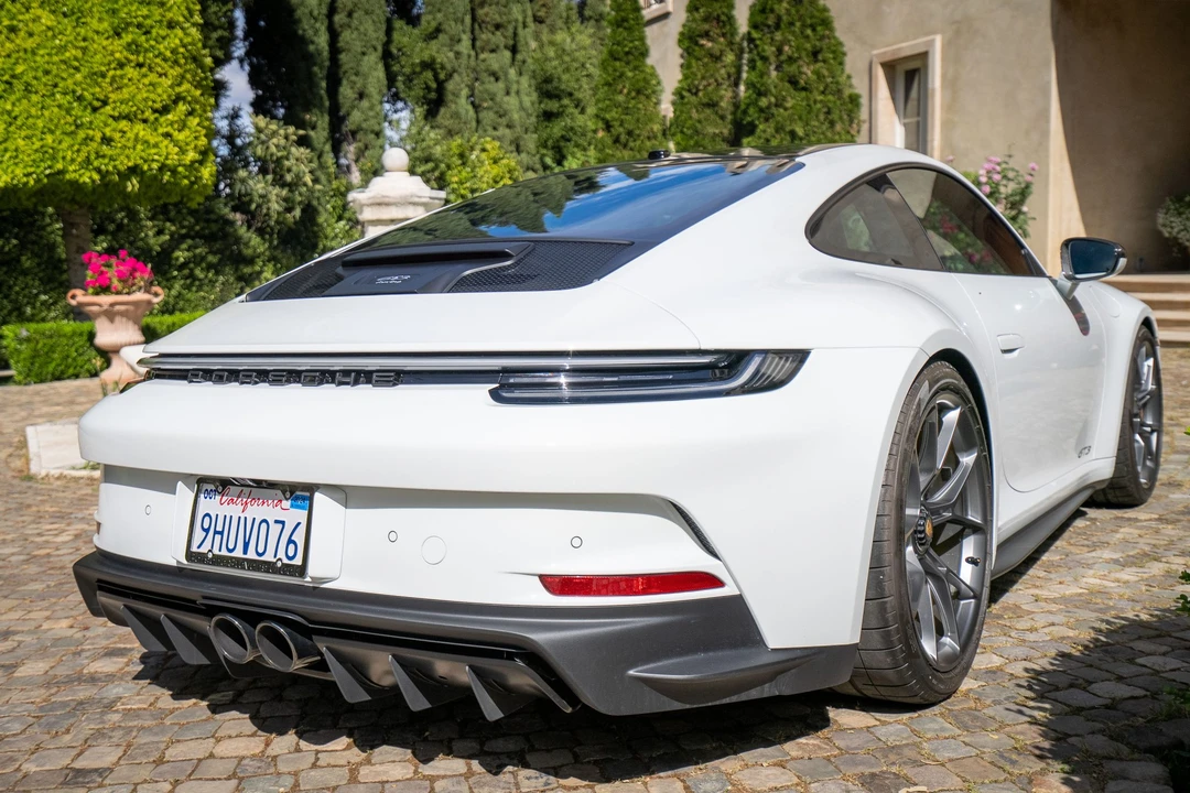 2022 Porsche 992 GT3 - Image 16 of 31