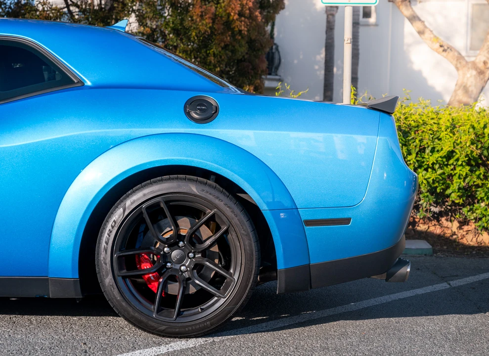 2023 Dodge Challenger SRT Hellcat 3rd Gen - Image 26 of 31