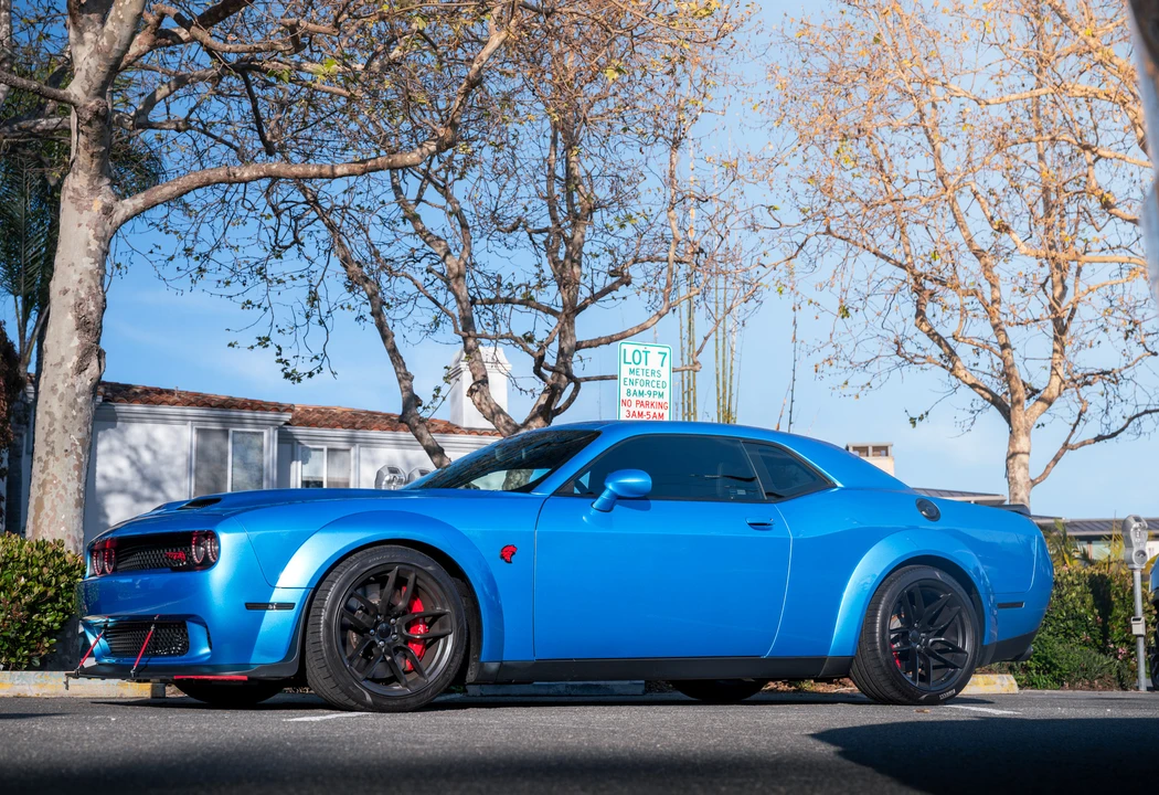 2023 Dodge Challenger SRT Hellcat 3rd Gen - Image 14 of 31