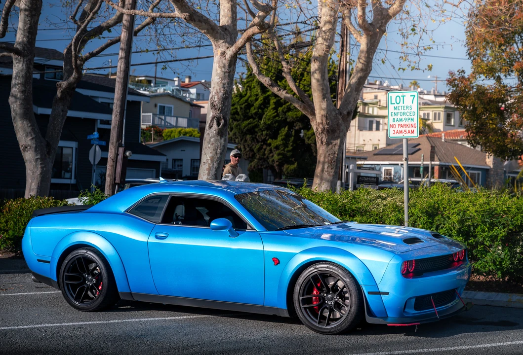 2023 Dodge Challenger SRT Hellcat 3rd Gen - Image 8 of 31