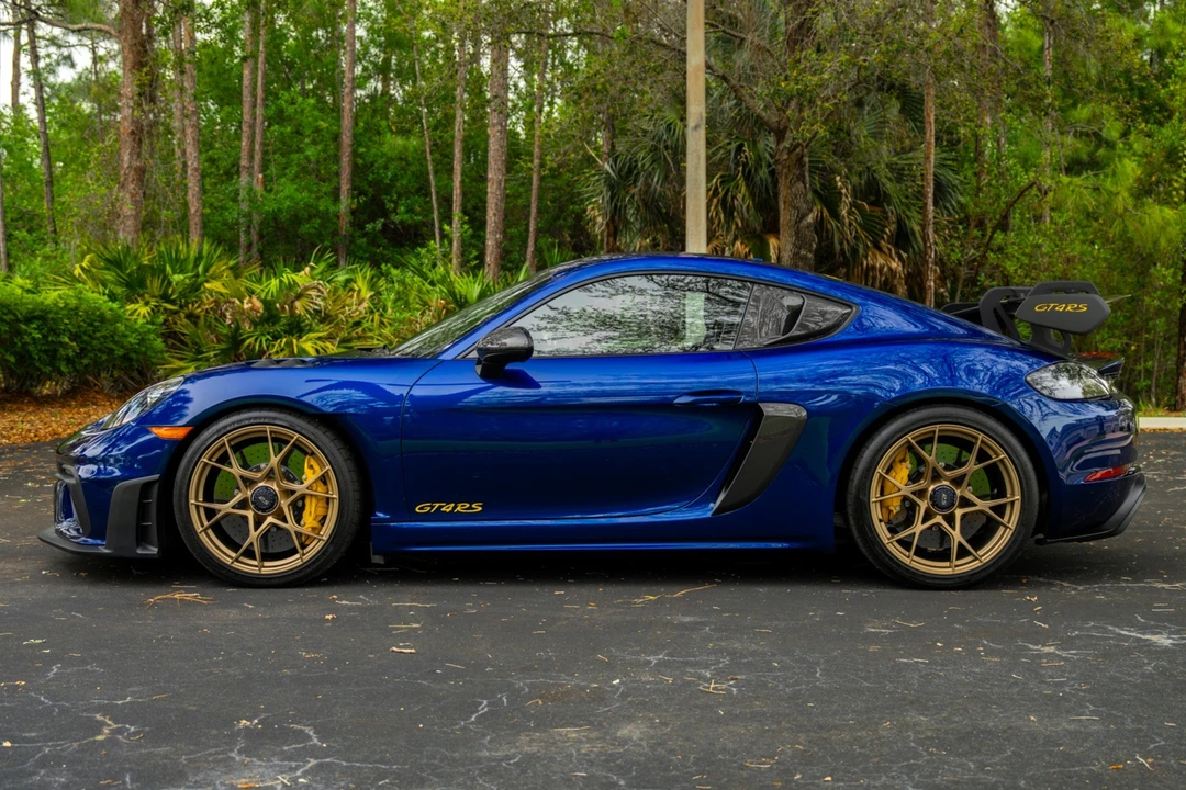 2024 Porsche 718 Cayman GT4 RS - Image 3 of 8