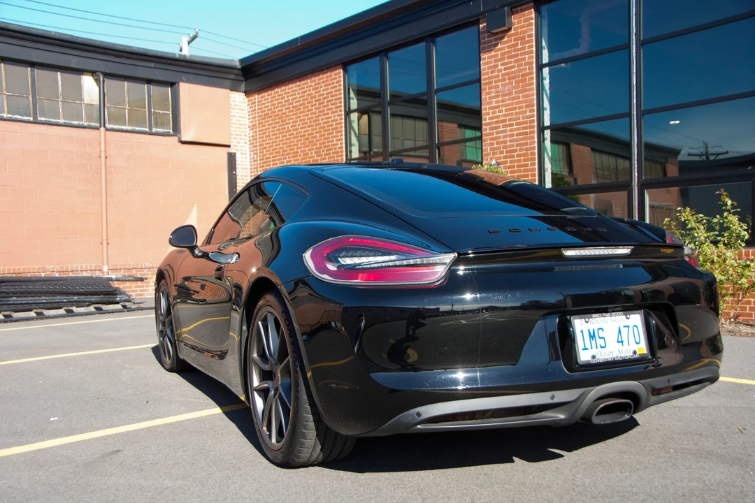 2014 Porsche 981 Cayman - Image 2 of 20