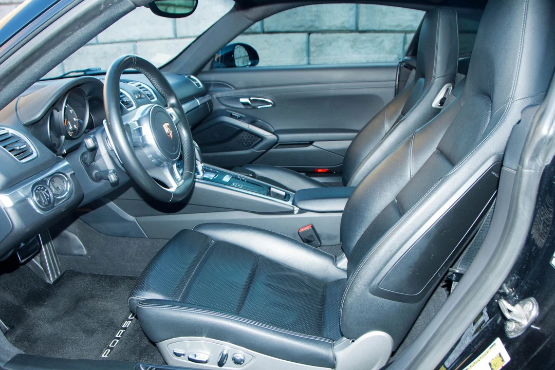 2014 Porsche 981 Cayman - Image 16 of 20