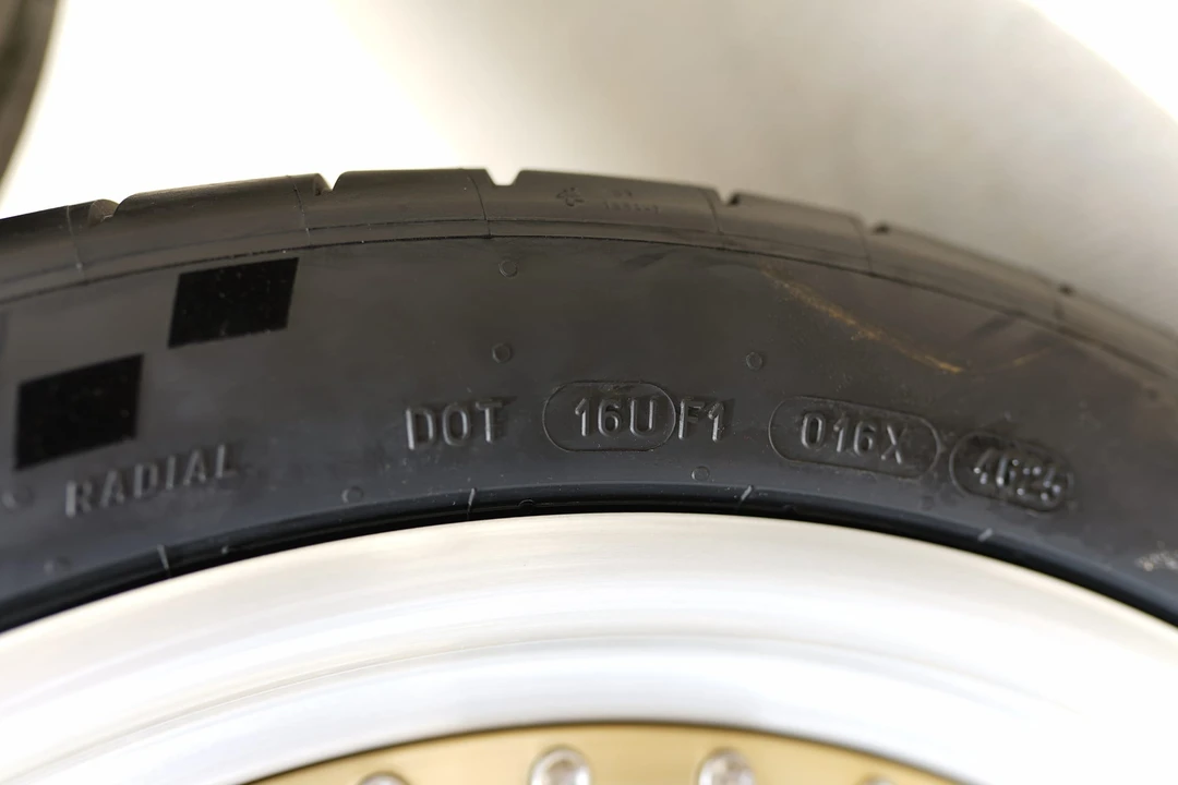 Parts & Memorabilia Other Wheels - Image 23 of 31