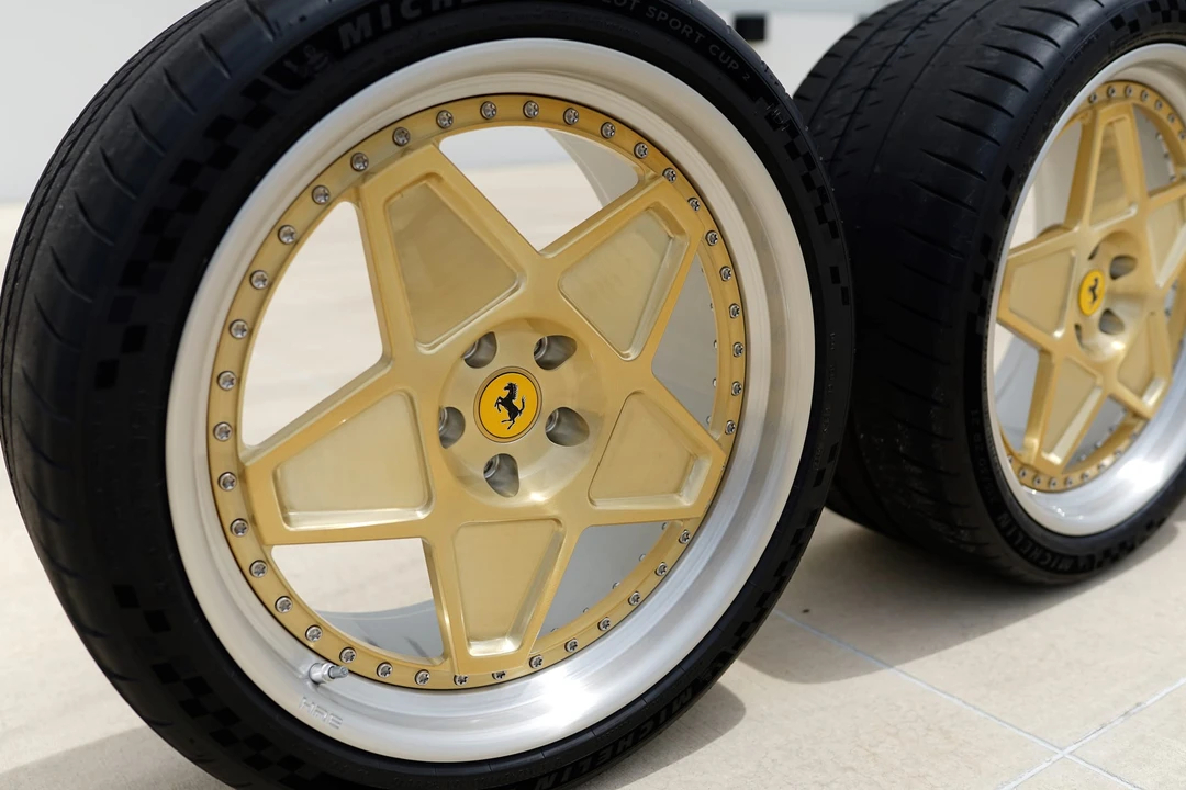 Parts & Memorabilia Other Wheels - Image 15 of 31