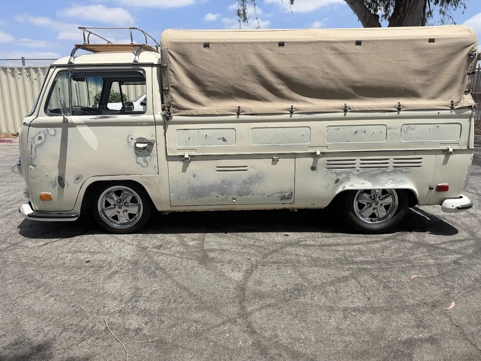 1971 Volkswagen Bay-Window Pickup - Image 19 of 31