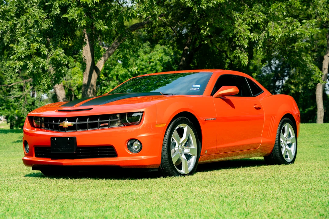 2010 Chevrolet Camaro SS 5th Gen - Image 3 of 31