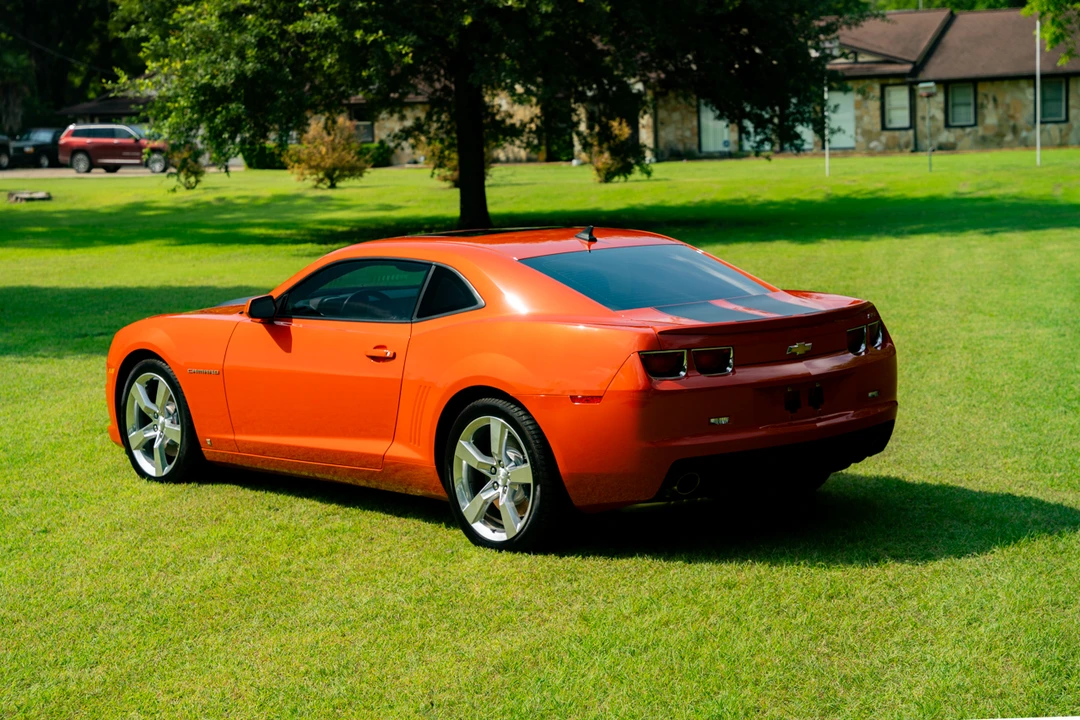 2010 Chevrolet Camaro SS 5th Gen - Image 6 of 31