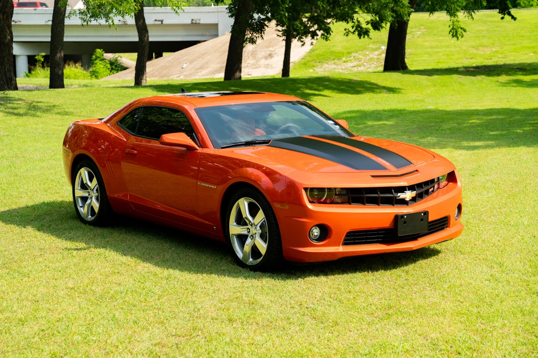 2010 Chevrolet Camaro SS 5th Gen - Image 14 of 31