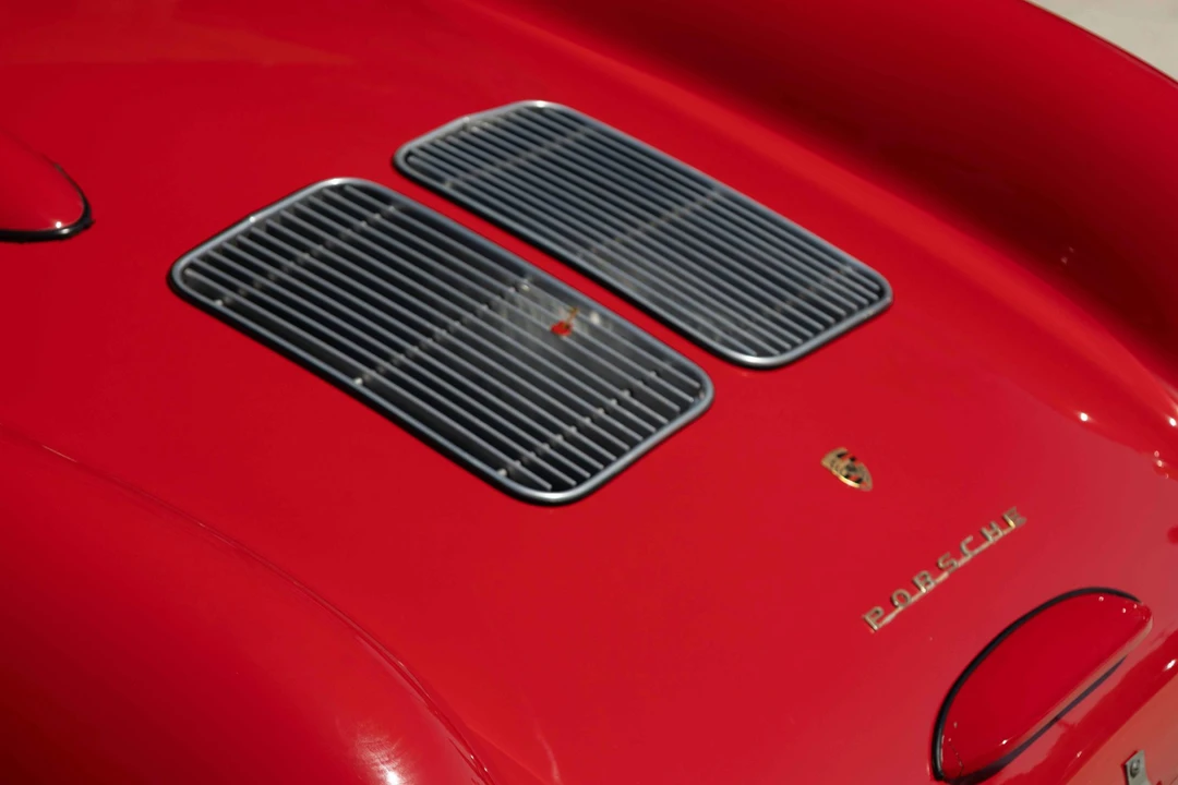 Porsche 550 - Image 27 of 31