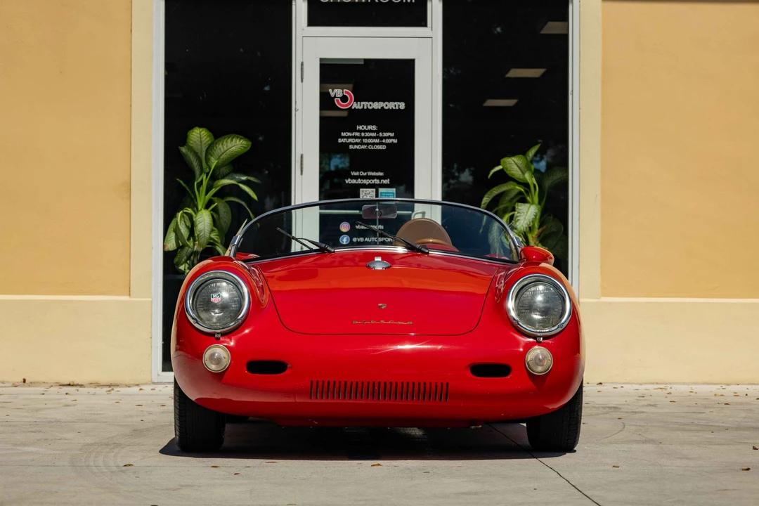 Porsche 550 - Image 4 of 31