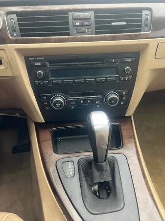 2011 BMW E90 3 Series Sedan - Image 10 of 11
