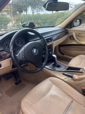 2011 BMW E90 3 Series Sedan - Image 8 of 11