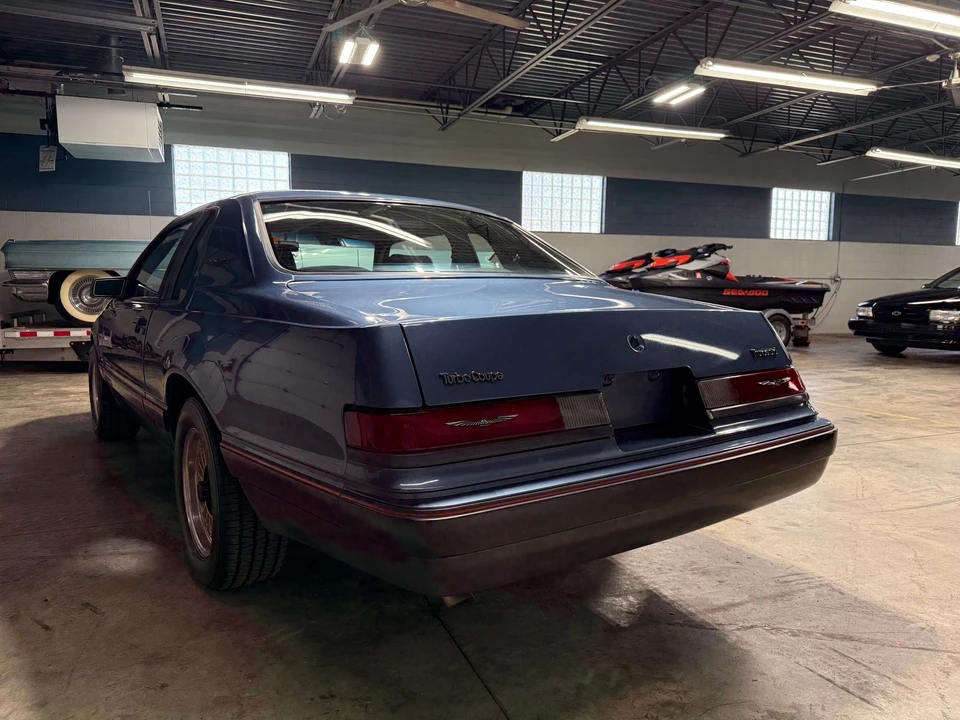 1985 Ford Thunderbird 9th Gen - Image 5 of 31