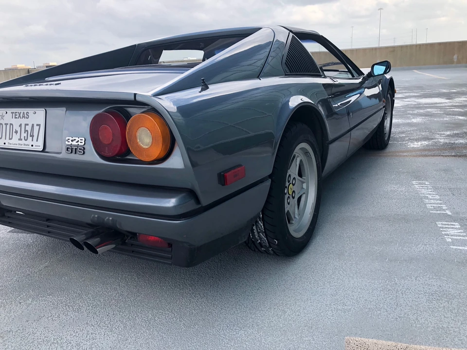 1986 Ferrari 328 GTS - Image 19 of 31