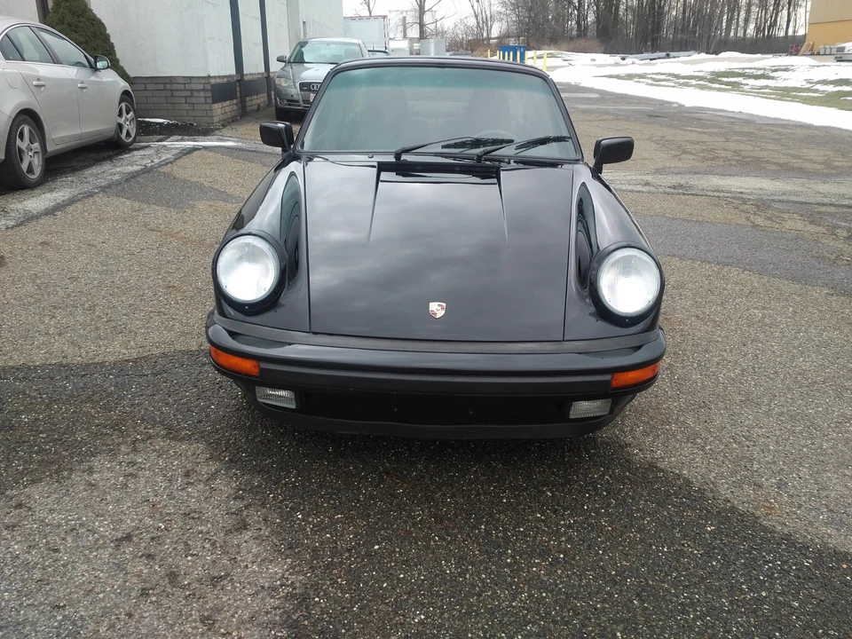 1987 Porsche 911 Carrera 3.2 - Image 2 of 31