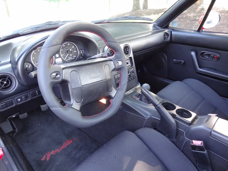 1990 Mazda NA MX-5 Miata - Image 30 of 31