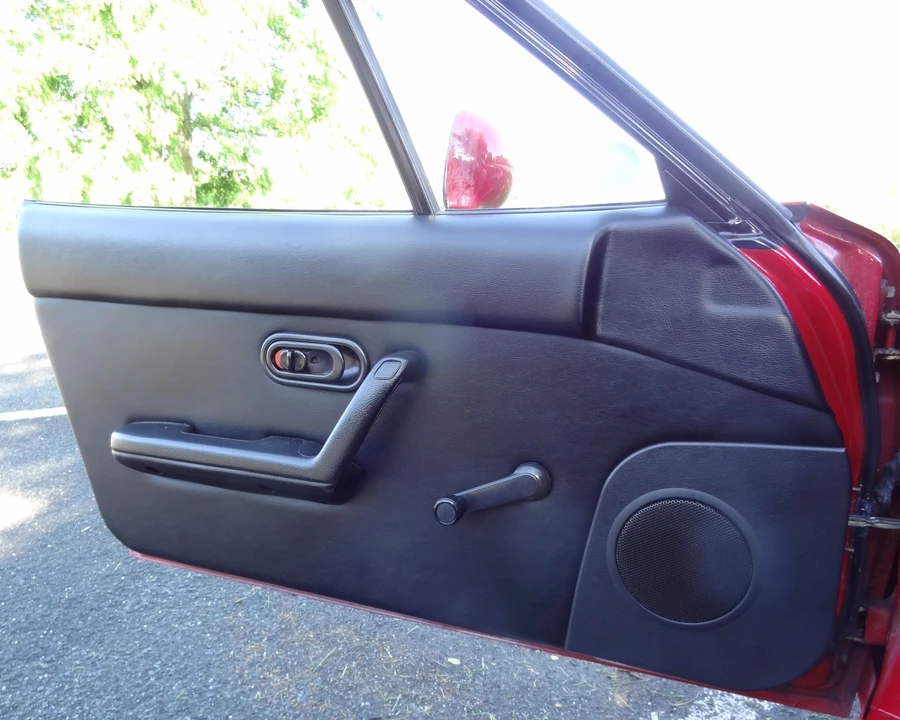 1990 Mazda NA MX-5 Miata - Image 26 of 31