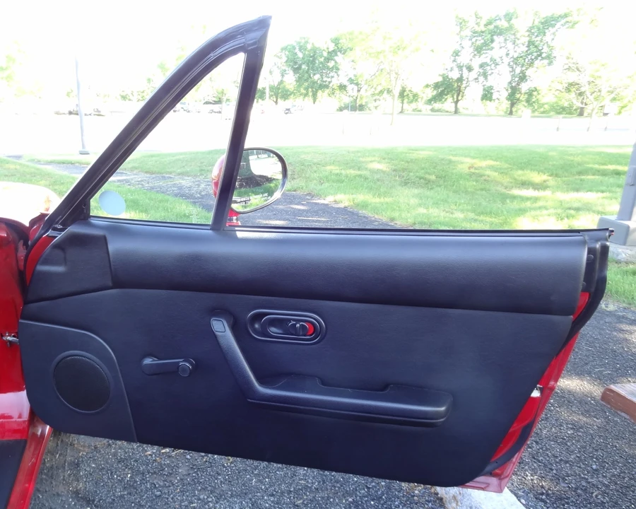 1990 Mazda NA MX-5 Miata - Image 27 of 31